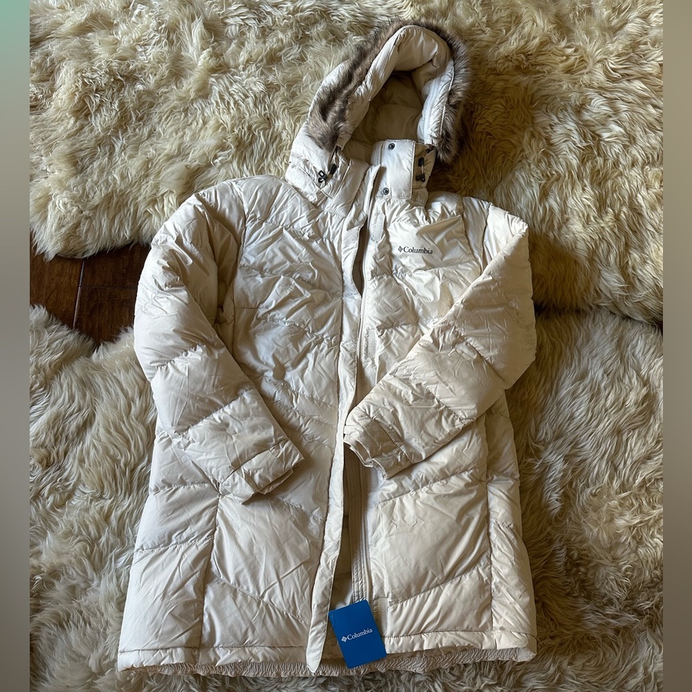 New with tags Columbia Peak to Park insulated jacket Womens size large white